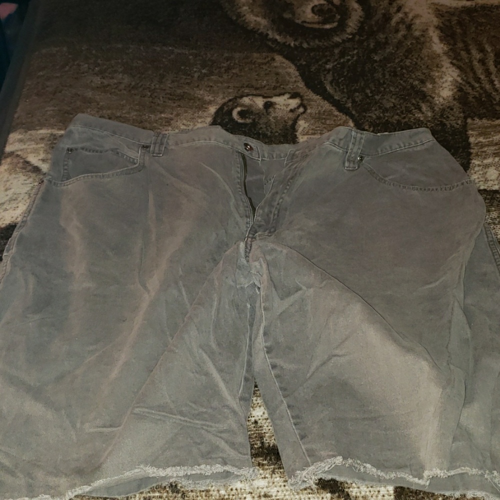 Men's Wrangler Cargo Painter Cut-off shorts